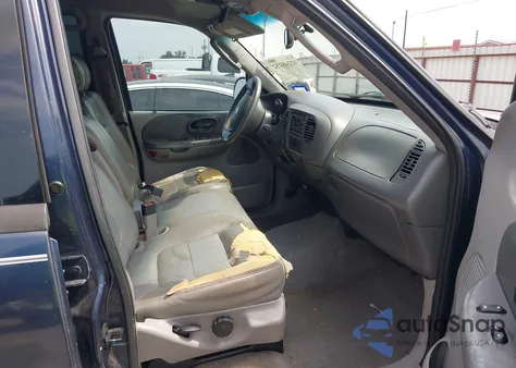 2002 Ford F-150 Lariat/Xlt from USA, damaged, VIN 1FTRW08L62KE06120